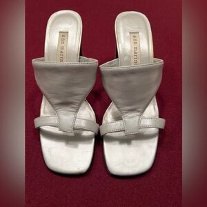 Ana Merino Silver/grey slide heels